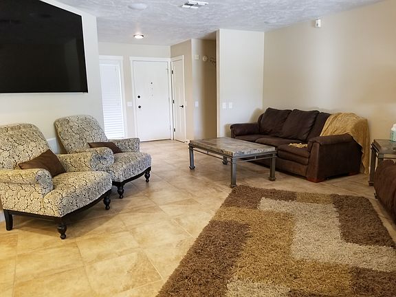 3rd image of 17211 N 131st Dr