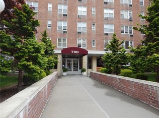 2 Sadore Ln APT 1C, Yonkers, NY 10710