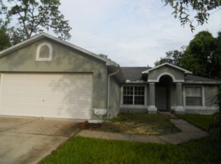 14095 Canyon Swallow Rd, Weeki Wachee, FL 34614
