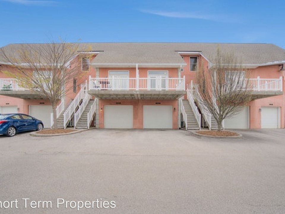 2nd image of 3010 E Shire Cir