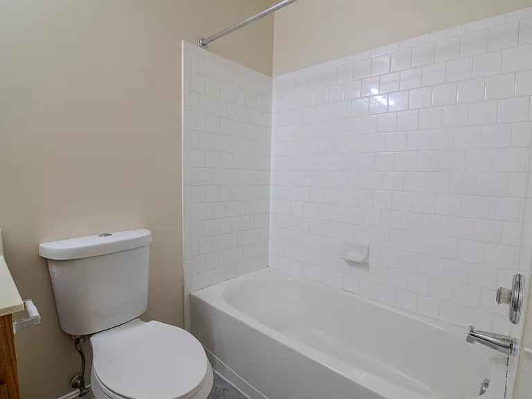 Upstairs hallway full bathroom view 2