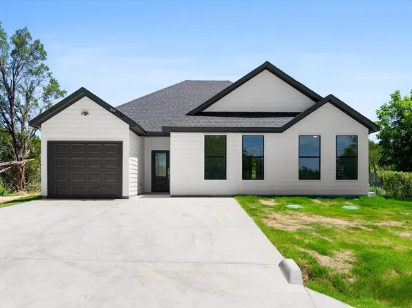 3505 Brazos River Dr, Granbury, TX 76048