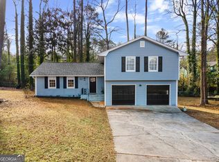 4611 Eberline Ct, Stone Mountain, GA 30083