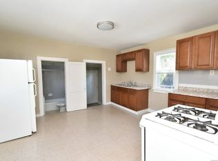 5 Clifford St #2, Buffalo, NY 14210