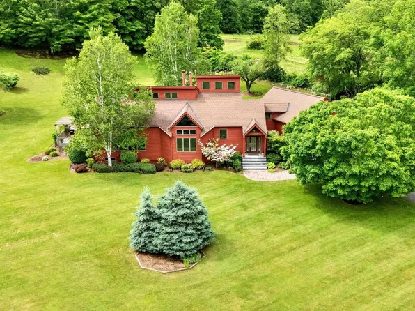 611 N State Rd, Cheshire, MA 01225