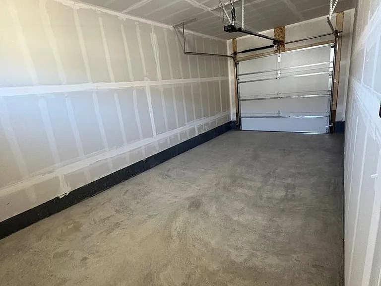 6114 Northstead Ave #201 — Photo 5