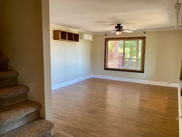 2761 Joan Ln — Photo 33