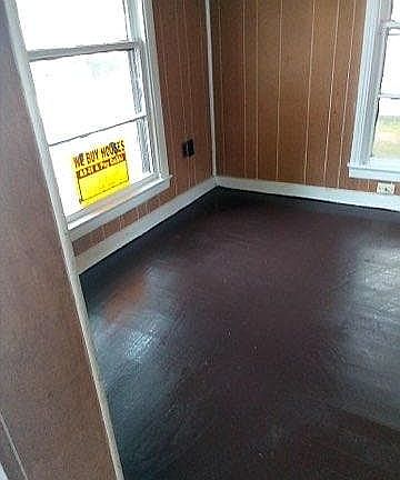 4th image of 515 Blanton Ave