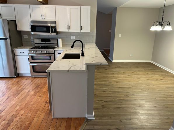 1194 Ballantrae Pl APT E