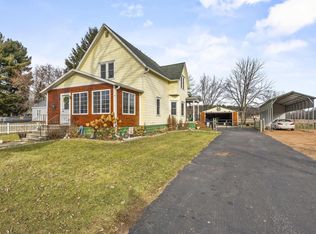 602 W Main St, Wautoma, WI 54982