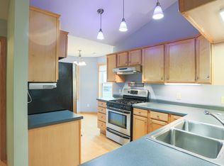 700 Leroy Ln APT 42, River Falls, WI 54022