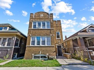 5725 S Maplewood Ave, Chicago, IL