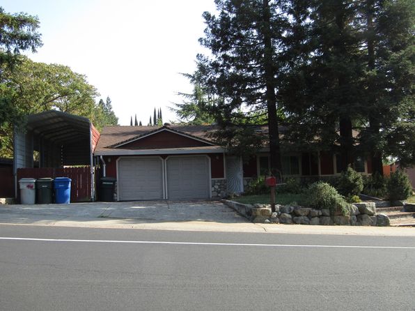 233 Flower Dr
