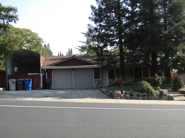 233 Flower Dr, Folsom, CA 95630