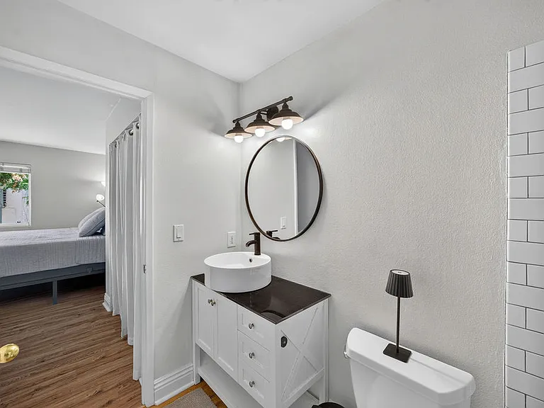 2850 Reynard Way #23 — Photo 22