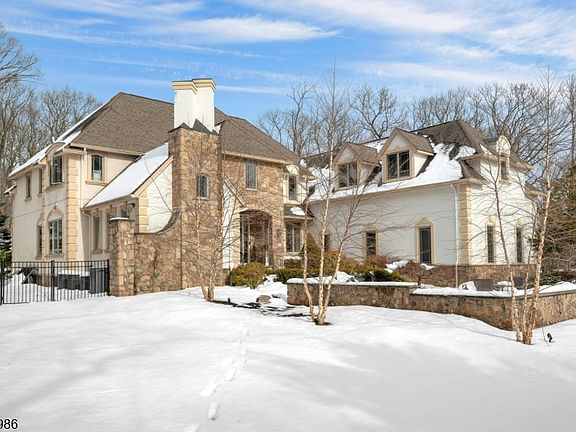 2nd image of 127 Waughaw Rd