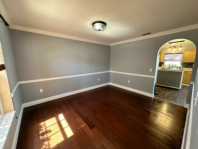 2705 NE 42nd Rd — Photo 10