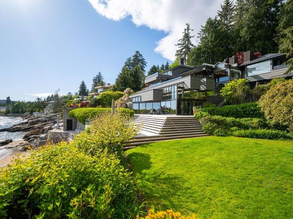 4036 Marine Dr, West Vancouver, BC V7V 1N6