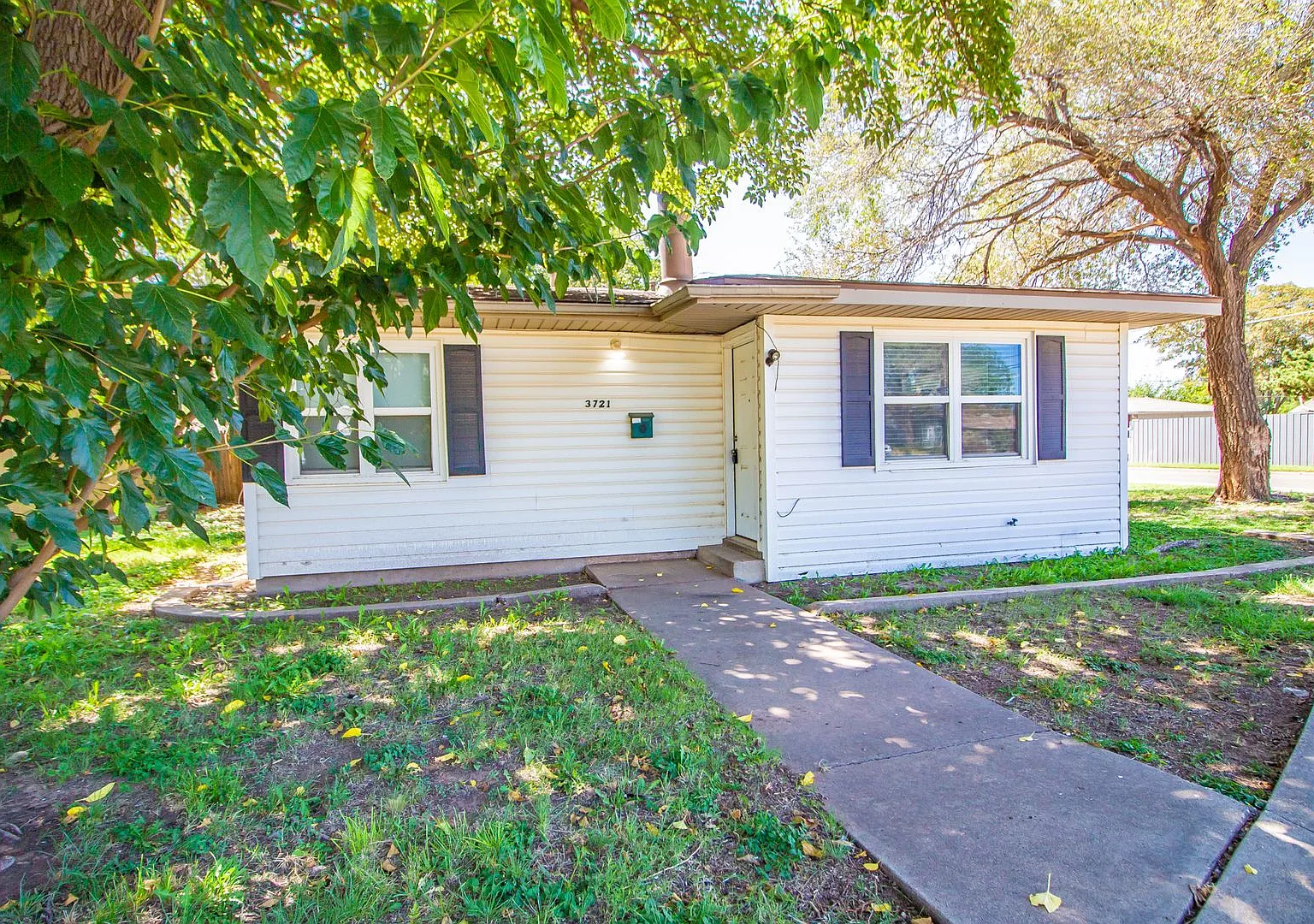 Pre-leasing 4 bedroom house close to TTU!! — Photo 2