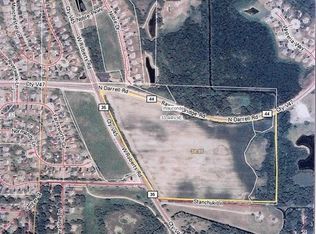 W Roberts Rd, Port barrington, IL 60010
