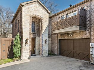 2616 N Henderson Ave, Dallas, TX 75206