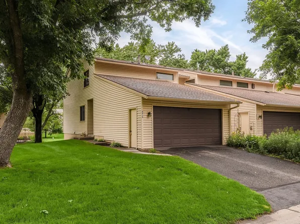 4914 Wingard Pl, Brooklyn Center, MN 55429