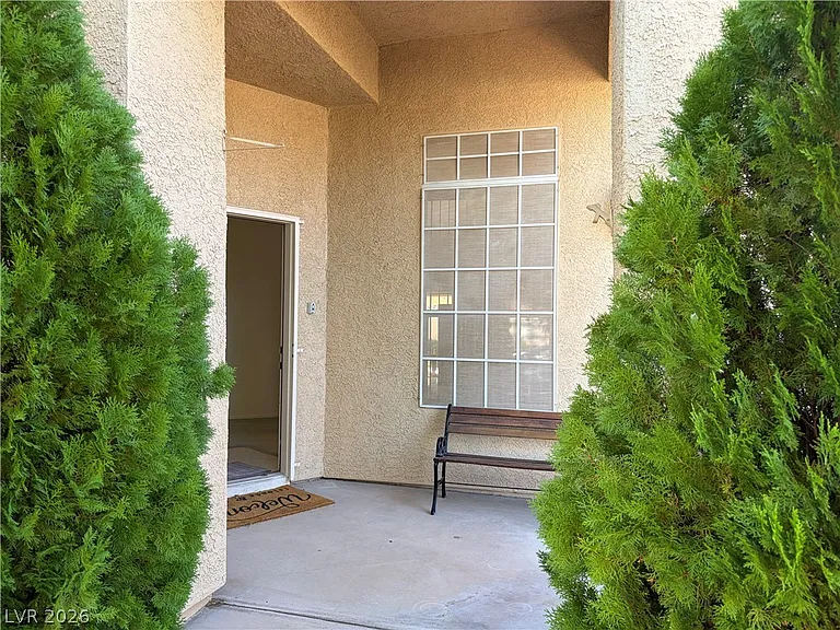 5708 Owl Butte Ct — Photo 3