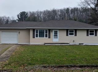 9 Ottawa Ave, Fredericktown, OH 43019