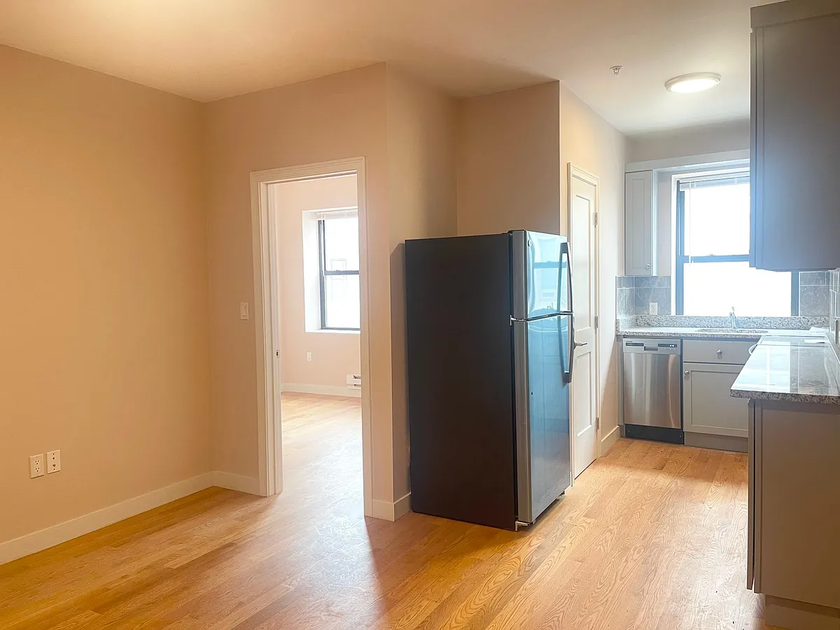 Photo 2 of 14 - 23 Hudson St #204 - Boston, MA Building Photo - 23 Hudson St #204