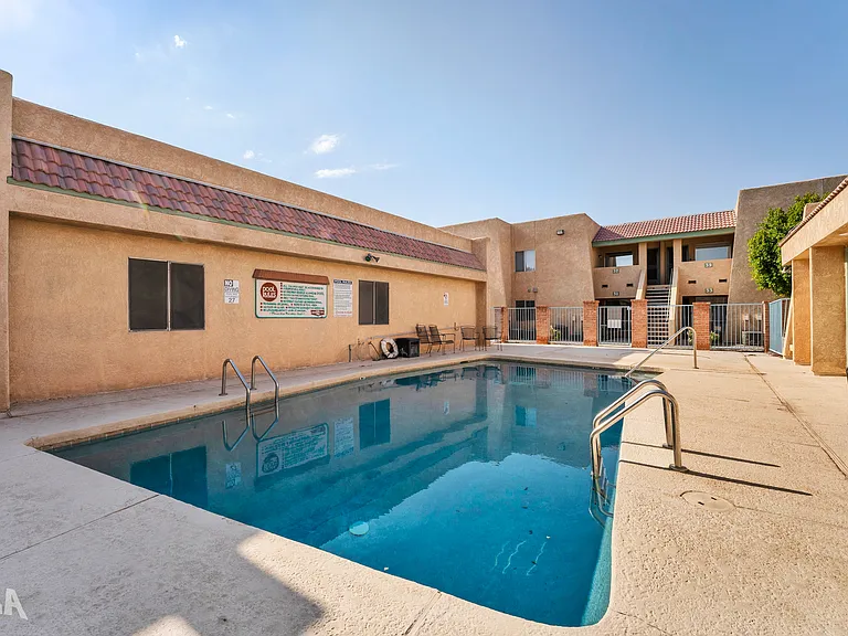 Verde Point Apartments — Photo 7