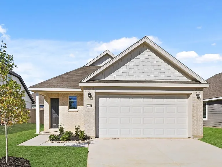 2420 Dahlia Dr — Photo 6