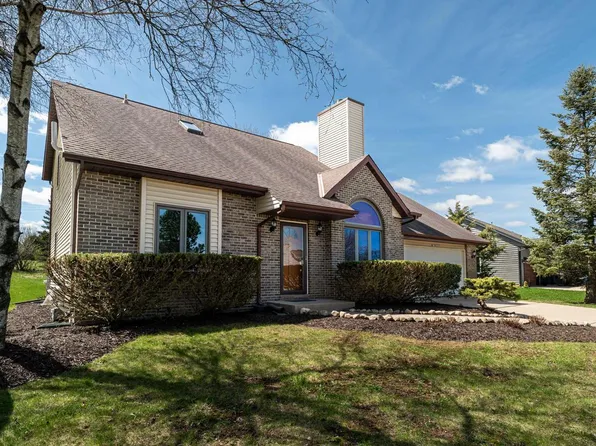 N75W23419 North Ridgeview CIRCLE, Sussex, WI 53089