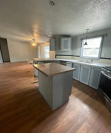 5th image of 125 Pecan Dr