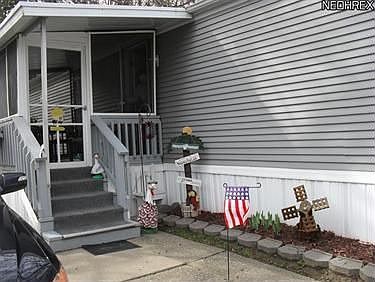 2nd image of 157 Laverne Ln