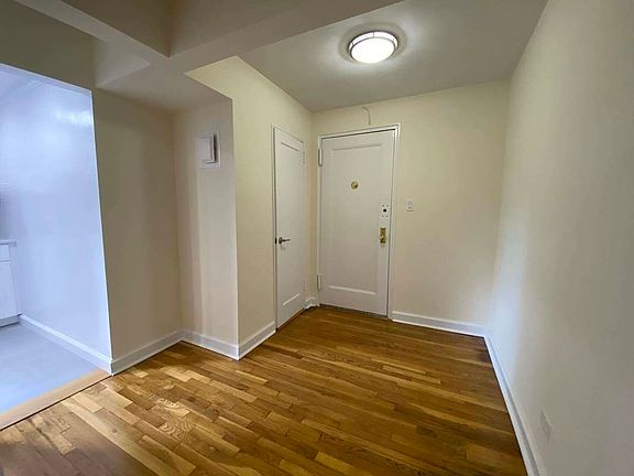 5th image of 82-30 138th St #3P