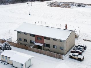 302 1st St SE #ALL, Falher, AB T0H1M0