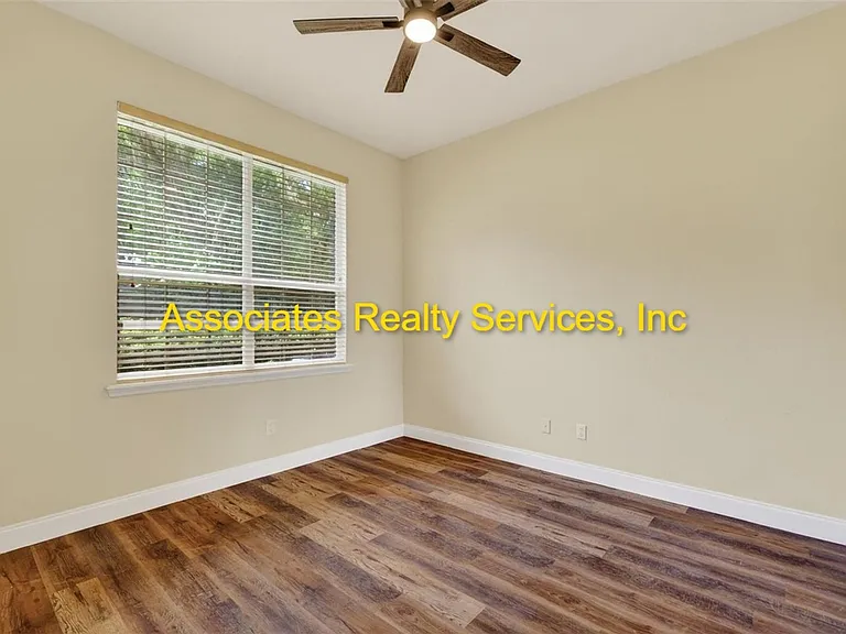 10370 SW 51st Ln — Photo 8