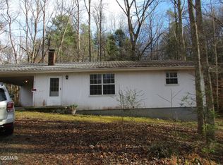 4317 Lindsey Gap Rd, Cosby, TN 37722