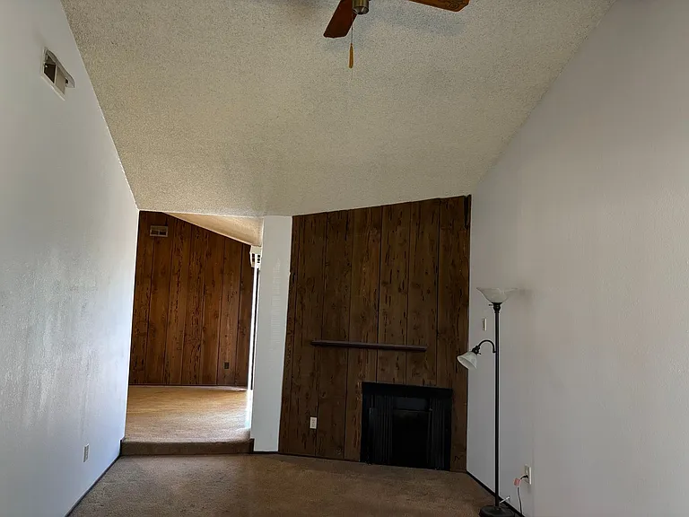 4999 Curve Wood Way — Photo 2