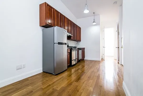 Rented by L Rose Realty | media 34