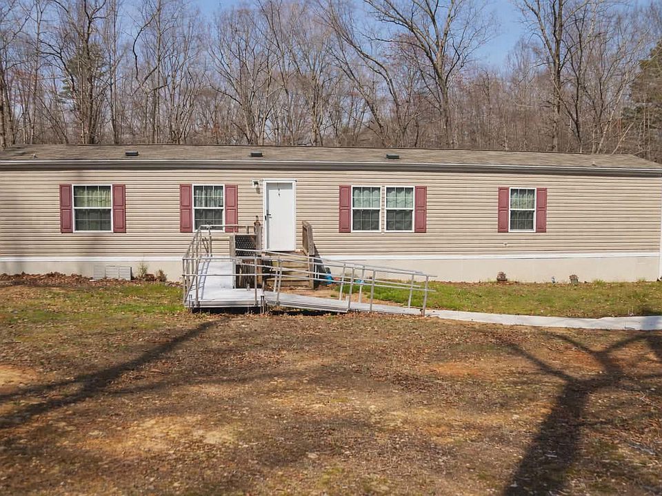 1st image of 815 Mallorys Ford Rd