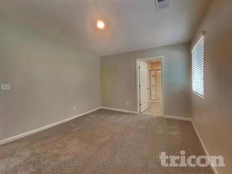 9216 War Eagles Way — Photo 5