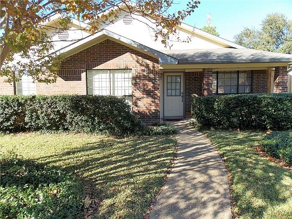 2nd image of 1609 Panola Dr