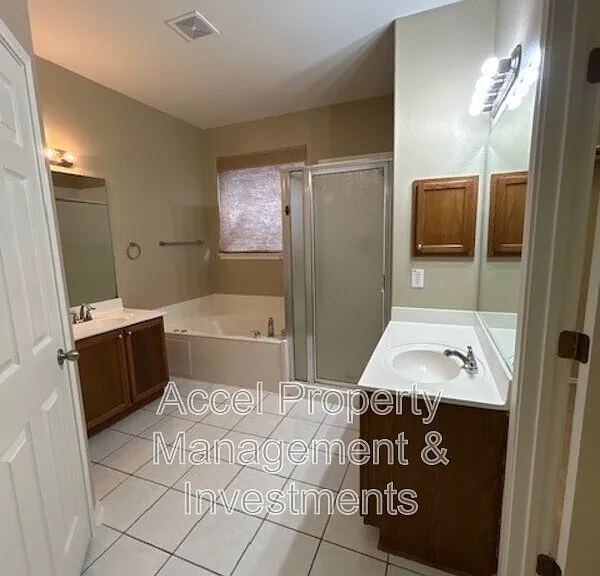 4510 Santa Inez St — Photo 7