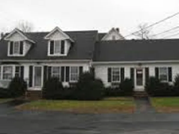 75 Main St, Livermore Falls, ME 04254