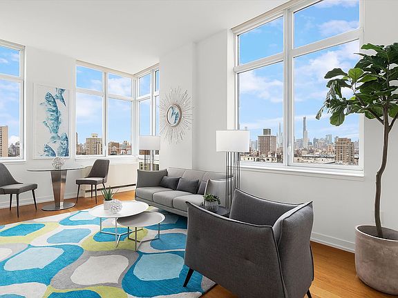 4th image of 250 W 93rd St APT 21D