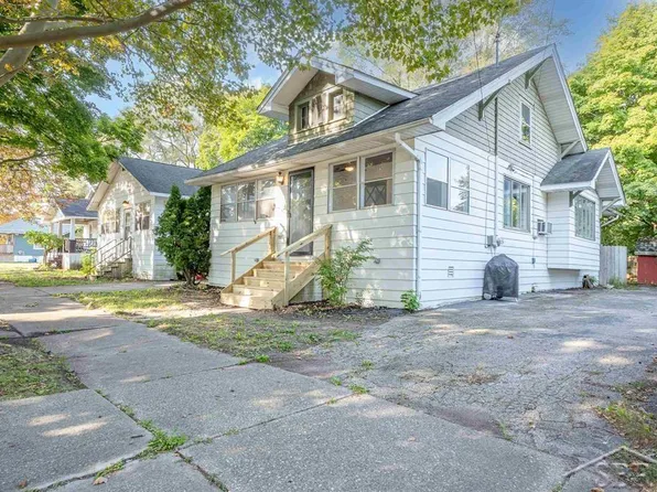 1519 Mershon St, Saginaw, MI 48602
