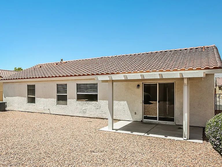 3009 Honeysuckle Ave — Photo 16