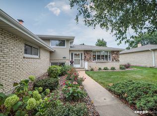 513 S Cherry St, Itasca, IL 60143