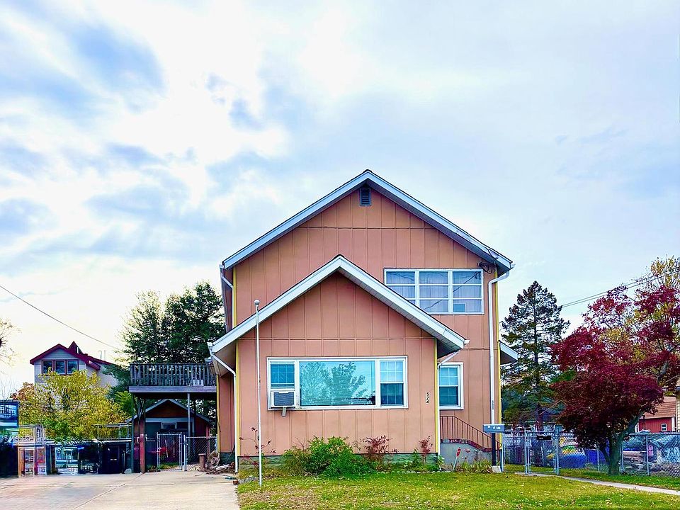 1st image of 524 River Dr